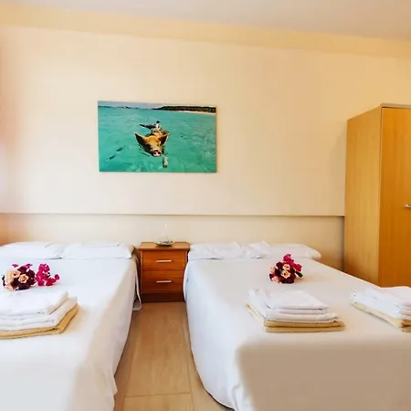 Coral Bay Dreams