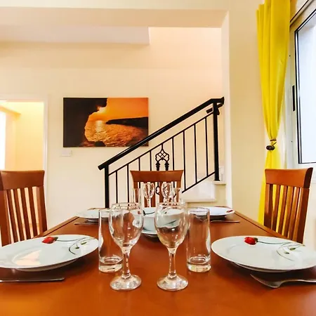 Coral Bay Dreams Villa